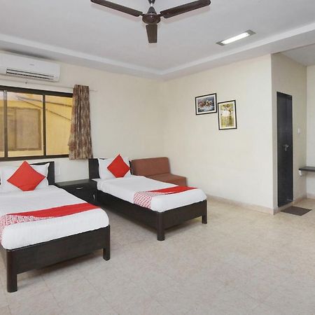 Oyo Midway Park Resort Atgaon エクステリア 写真