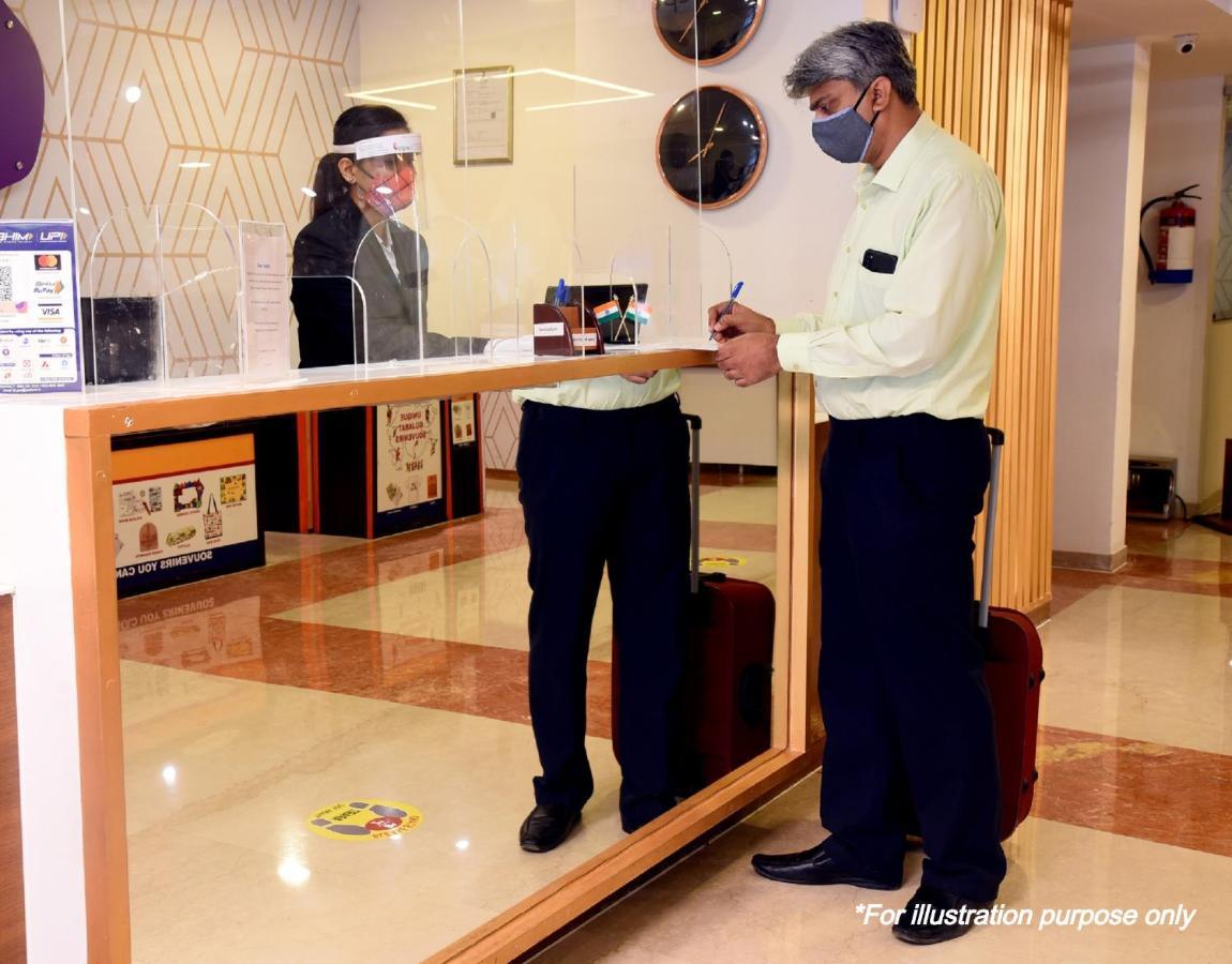 Oyo Midway Park Resort Atgaon エクステリア 写真